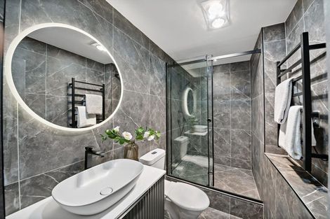 Photo of property in 26 Braemar Road, Castor Bay, Auckland, 0620