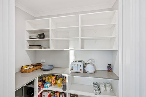 Photo of property in 38 Mcquillan Avenue, Woodend, 7610