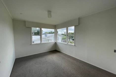 Photo of property in 24 Estuary Road, Weymouth, Auckland, 2103