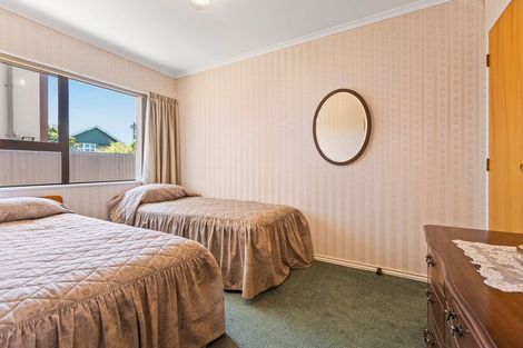 Photo of property in 18a Birdwood Avenue, Moturoa, New Plymouth, 4310