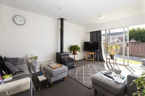 Photo of property in 15b Newbourne Crescent, Redwoodtown, Blenheim, 7201