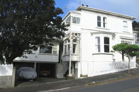 Photo of property in 19 Newman Terrace, Thorndon, Wellington, 6011