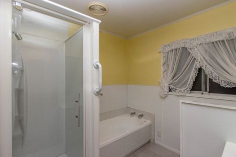 Photo of property in 2a Balmoral Street, Taradale, Napier, 4112