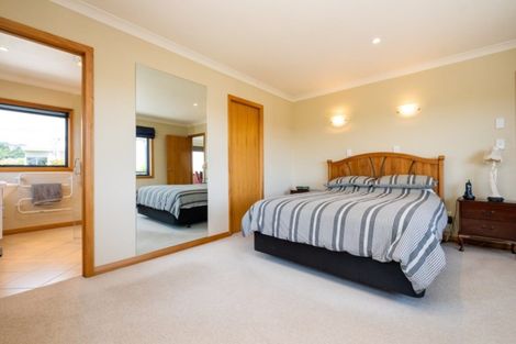 Photo of property in 8 Fulford Road, Havelock North, 4130