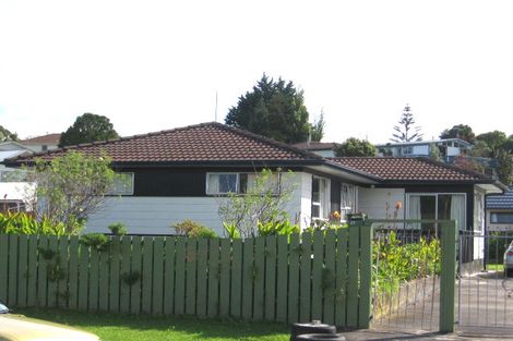 Photo of property in 73 Hindmarsh Street, Henderson, Auckland, 0612