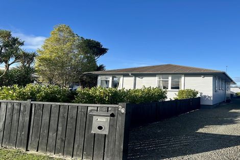 Photo of property in 26 Rata Avenue, Edgecumbe, 3120