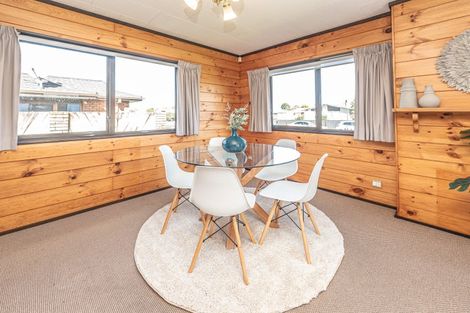 Photo of property in 30 Exeter Crescent, Springvale, Whanganui, 4501