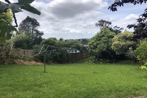 Photo of property in 3 Armagh Road, Blockhouse Bay, Auckland, 0600