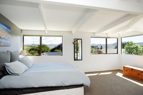 Photo of property in 23 Te Papau Crescent, Diamond Harbour, 8972