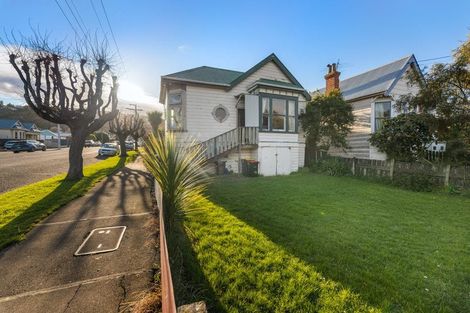 Photo of property in 44 Law Street, Caversham, Dunedin, 9012