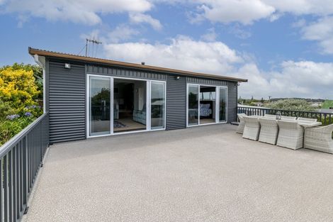 Photo of property in 122 Seabury Avenue, Foxton Beach, Foxton, 4815