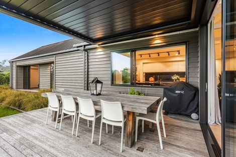 Photo of property in 1502 Weranui Road, Wainui, Silverdale, 0994