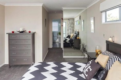 Photo of property in 12 Haseler Crescent, Howick, Auckland, 2014