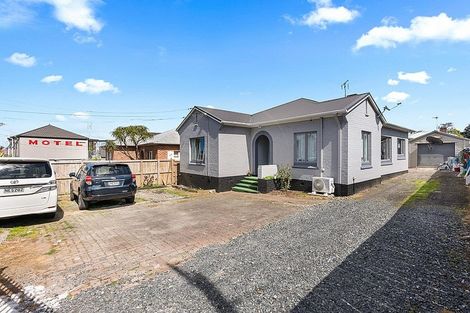 Photo of property in 127 Mangere Road, Otahuhu, Auckland, 1062
