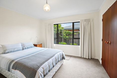 Photo of property in 7 Burn-murdoch Street, St Andrews, Hamilton, 3200