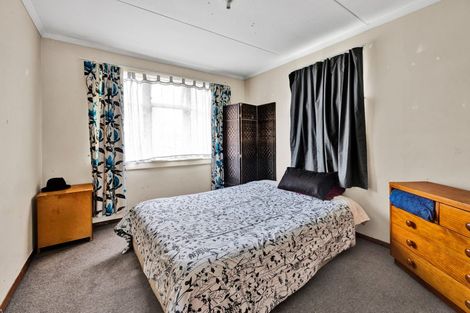 Photo of property in 55 Collingwood Street, Eltham, 4322