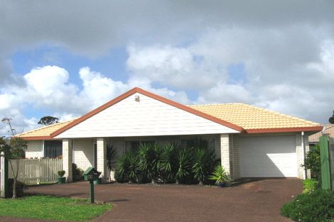 Photo of property in 23a Martin Jugum Lane, Ranui, Auckland, 0612