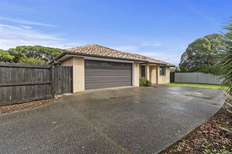 Photo of property in 24 Caltra Place, East Tamaki, Auckland, 2016