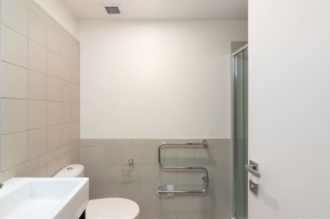 Photo of property in 2-06/424 Maunganui Road, Mount Maunganui, 3116