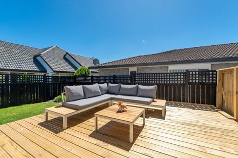 Photo of property in 3/116 Meadowland Drive, Somerville, Auckland, 2014