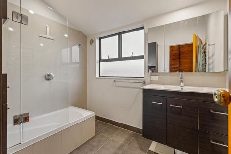 Photo of property in 24b New Windsor Road, Avondale, Auckland, 0600