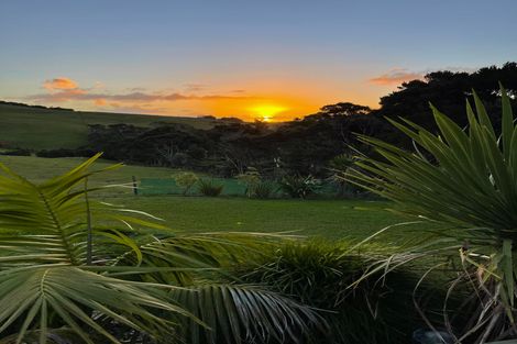 Photo of property in 211c Cable Bay Block Road, Cable Bay, 0420