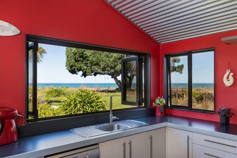 Photo of property in 196 Rarangi Beach Road, Rarangi, Blenheim, 7273