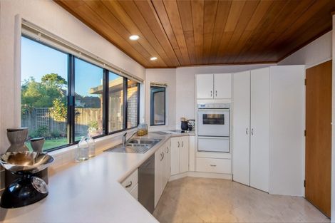 Photo of property in 4/12 Stratford Avenue, Milford, Auckland, 0620