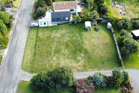 Photo of property in 24 Kitchener Street, Te Horo Beach, Otaki, 5581