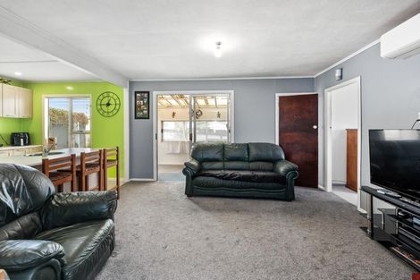Photo of property in 8 Rangiora Street, Mangakino, 3421