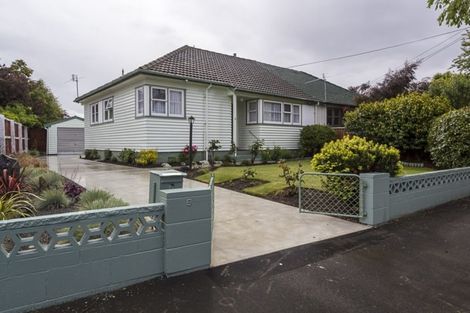 Photo of property in 5 Christian Street, Bryndwr, Christchurch, 8053