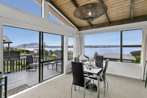 Photo of property in 80 Wakeman Road, Acacia Bay, Taupo, 3330