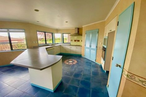 Photo of property in 58 Plateau Heights, Mount Maunganui, 3116