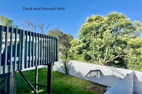 Photo of property in 2/56 Knightsbridge Drive, Forrest Hill, Auckland, 0620