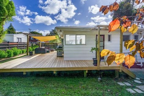 Photo of property in 2/85 Eskdale Road, Birkdale, Auckland, 0626