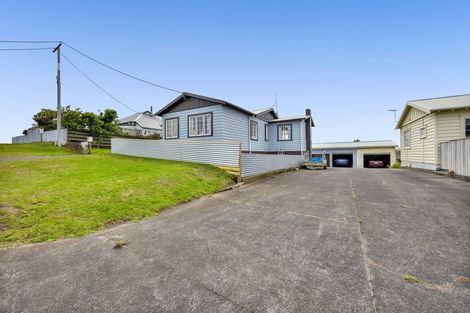 Photo of property in 6 Devon Street, Patea, 4520