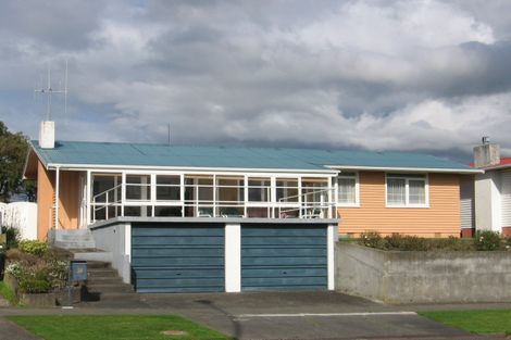 Photo of property in 34 Long Melford Road, Awapuni, Palmerston North, 4412