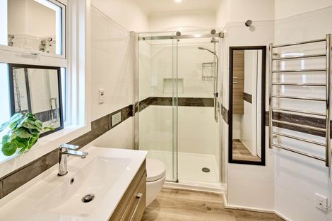 Photo of property in 15 Penrose Street, Woburn, Lower Hutt, 5010