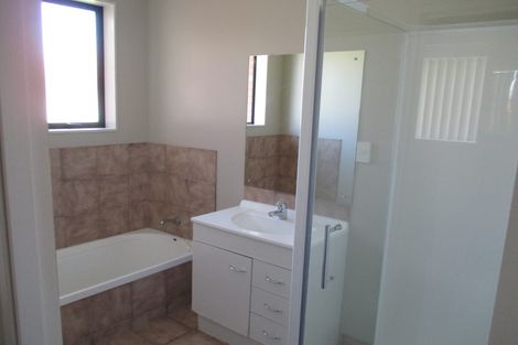 Photo of property in 9 Joe F Stanley Place, Otahuhu, Auckland, 1062