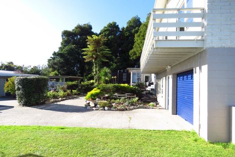 Photo of property in 35 Domett Street, Westport, 7825