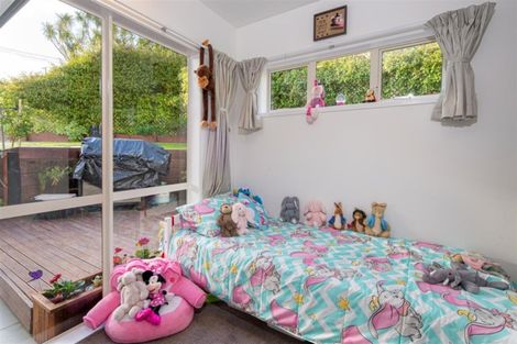 Photo of property in 2/29 Orchard Road, Browns Bay, Auckland, 0630