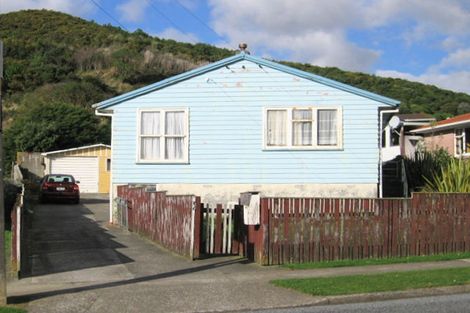 Photo of property in 172 Sievers Grove, Cannons Creek, Porirua, 5024