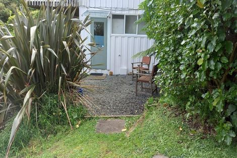 Photo of property in 70 Homebush Road, Khandallah, Wellington, 6035