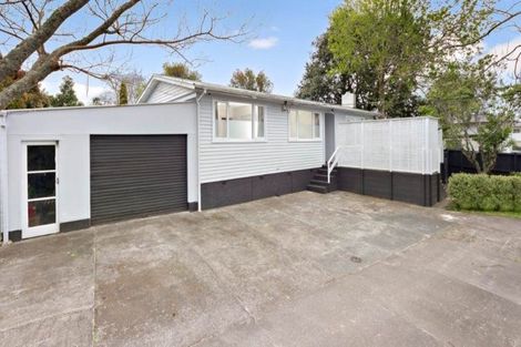 Photo of property in 1/14 Roberts Road, Te Atatu South, Auckland, 0610
