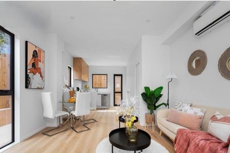 Photo of property in 8/18 Dellwood Avenue, Henderson, Auckland, 0612