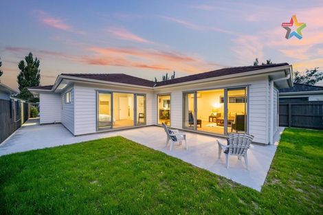 Photo of property in 7 Ford Road, Manor Park, Lower Hutt, 5019