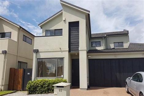 Photo of property in 60 Tiger Drive, Golflands, Auckland, 2013