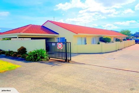 Photo of property in 1/6 Gibson Street, Fenton Park, Rotorua, 3010