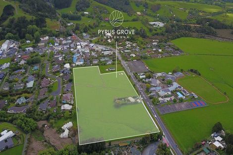 Photo of property in 16 Tiaki Lane, Matakana, 0985