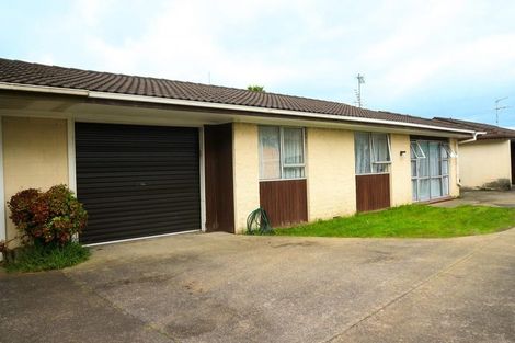 Photo of property in 2/6 Browns Road, Manurewa, Auckland, 2102